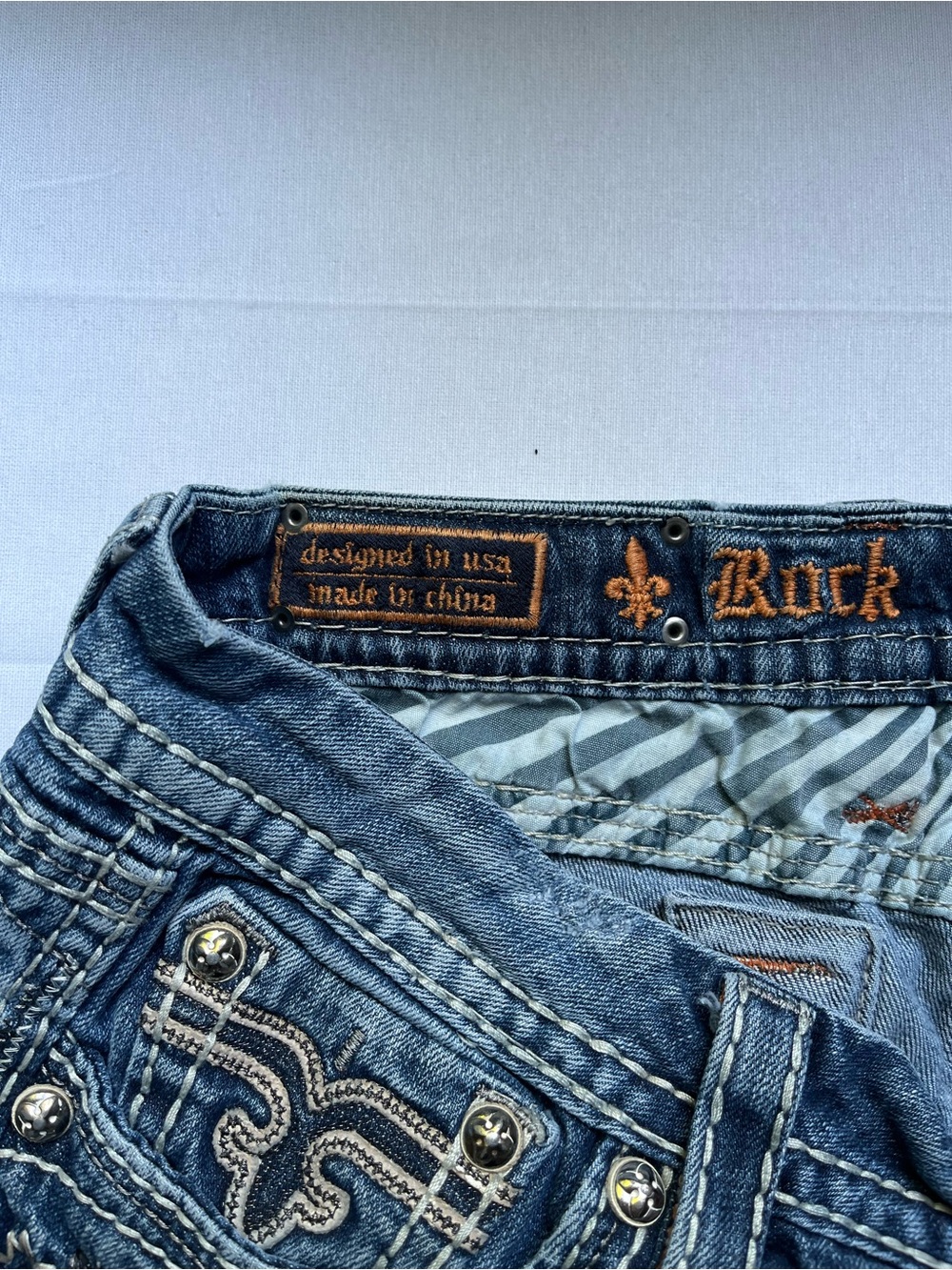 Rock Revival Women's Medium Blue Embroidered Bootcut Jeans - Picture 6 of 11